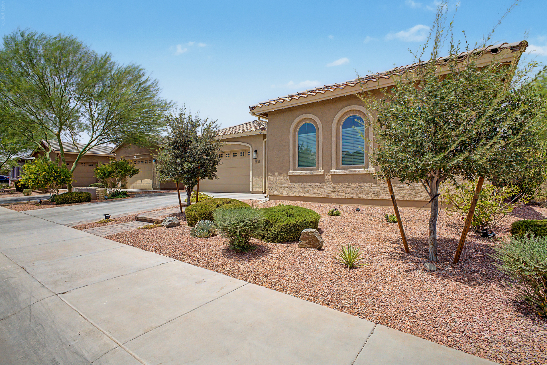 Property thumbnail image